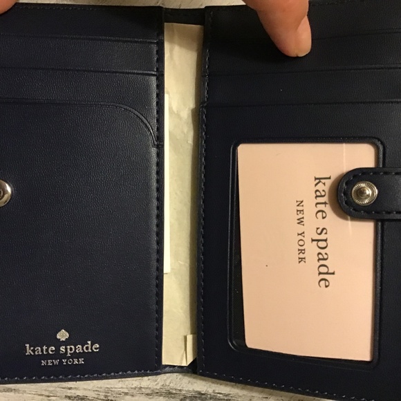 Kate Spade BiFold wallet - Picture 2 of 4